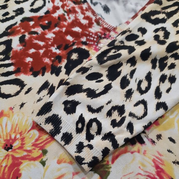 Floral/leopard/sequin stretch sweater - BCBG Max Azria brand - Picture 7 of 12